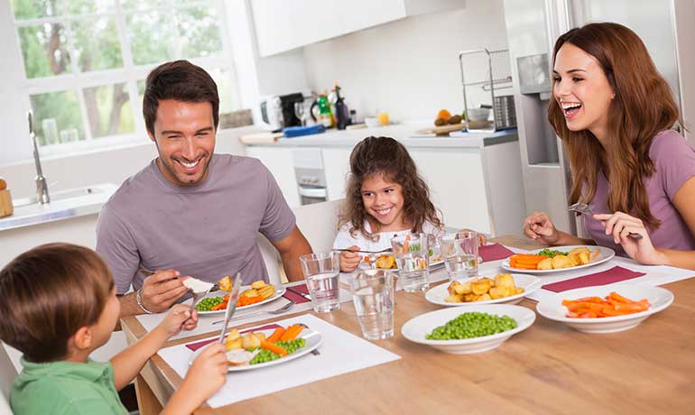 La importancia de comer en familia